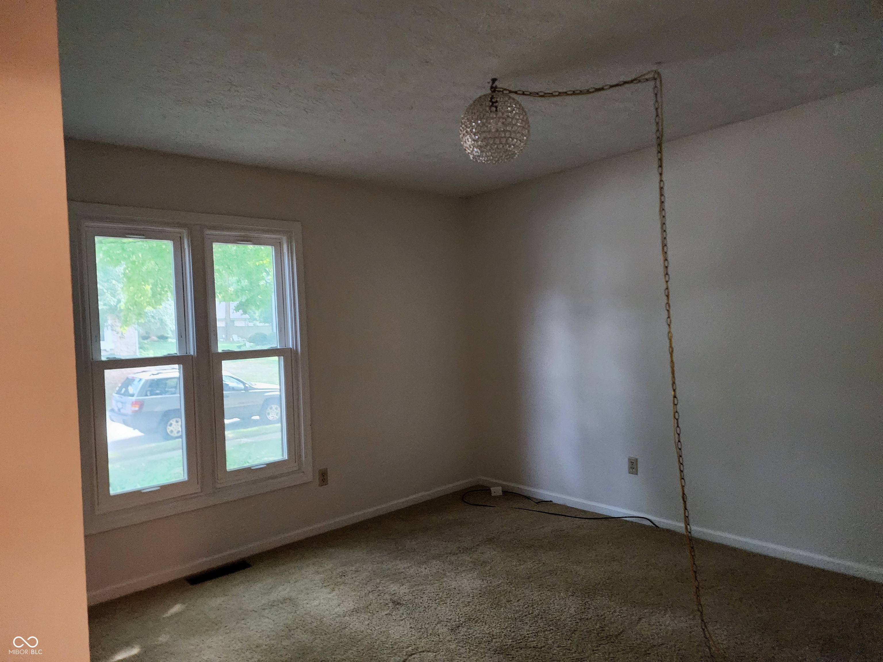 8104 Tanager Lane