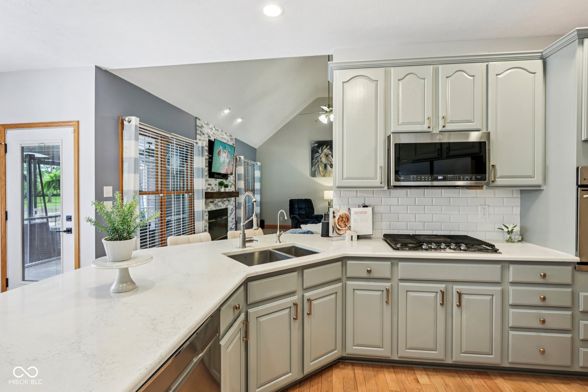 8301 Cooper Lane