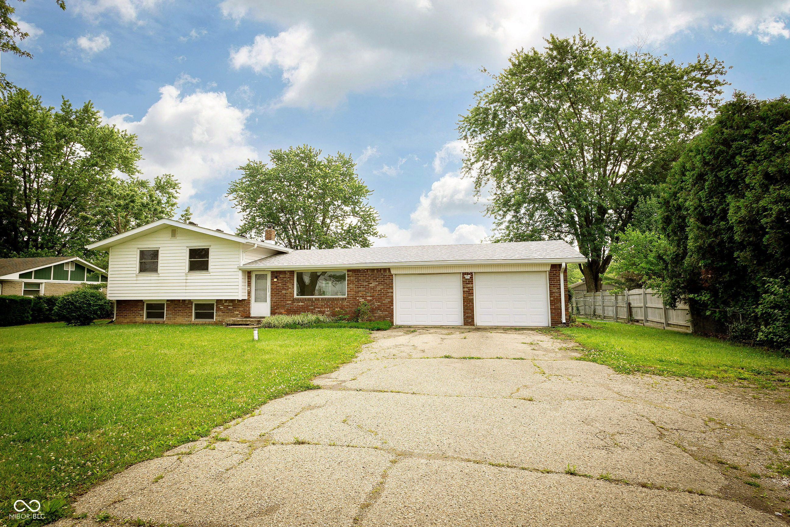 1217 S Post Road