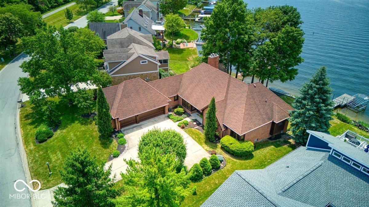 109 Edgewater Drive