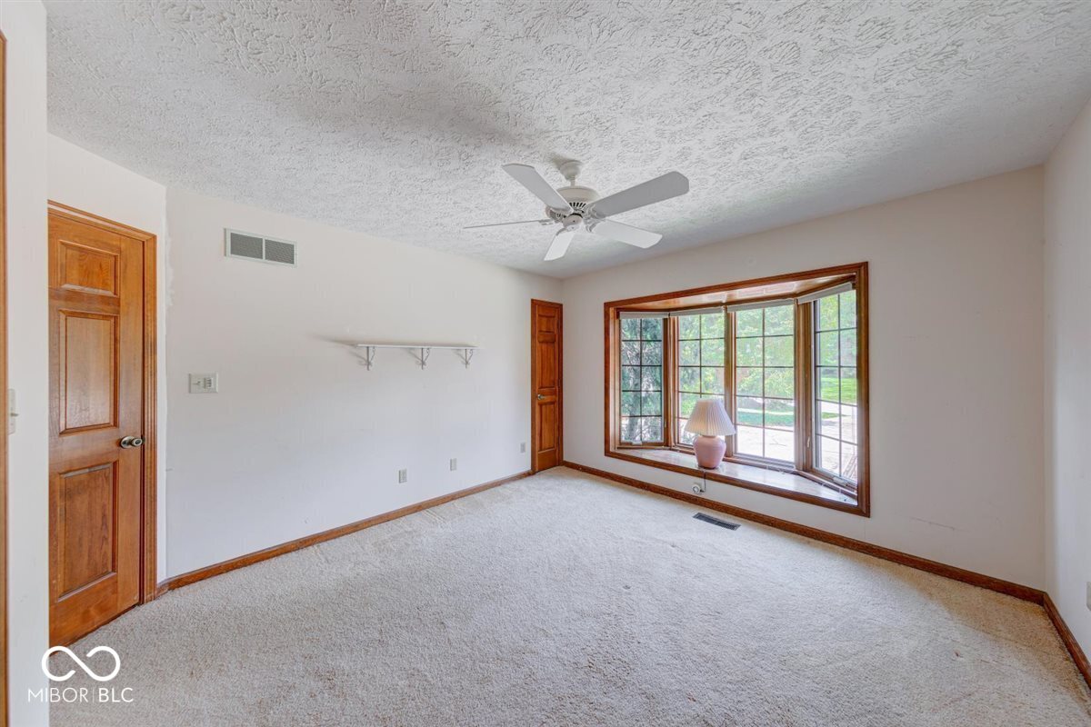 109 Edgewater Drive