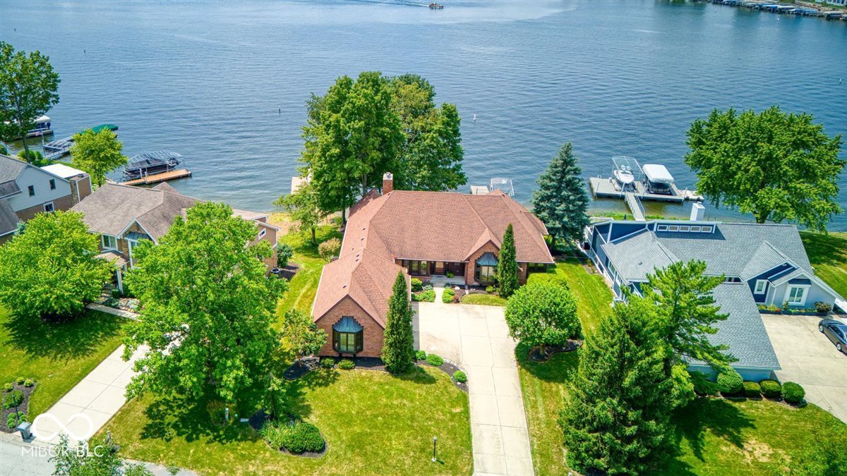 109 Edgewater Drive