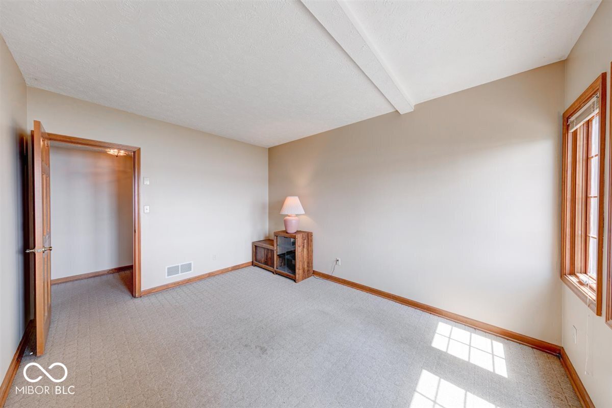109 Edgewater Drive