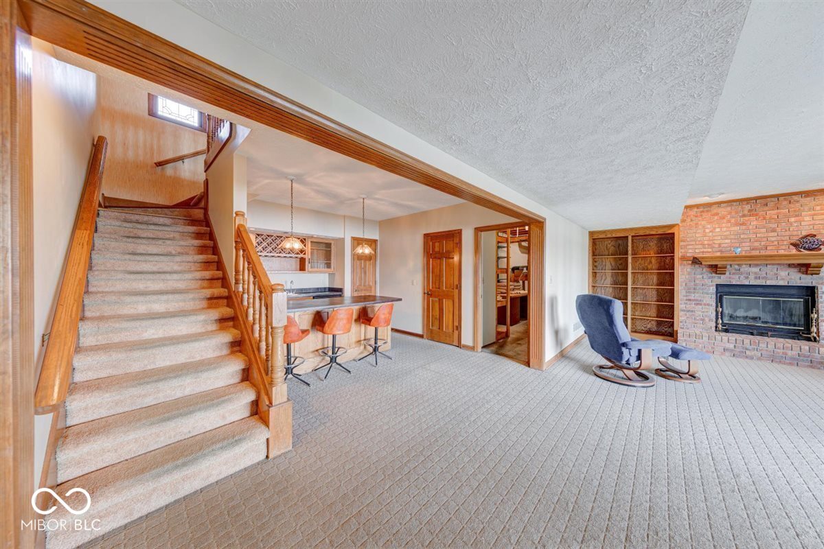 109 Edgewater Drive