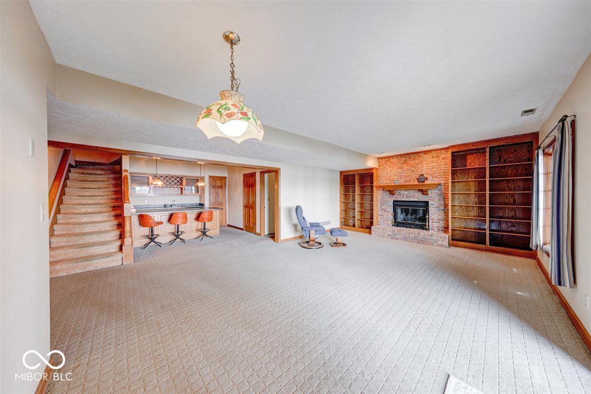 109 Edgewater Drive