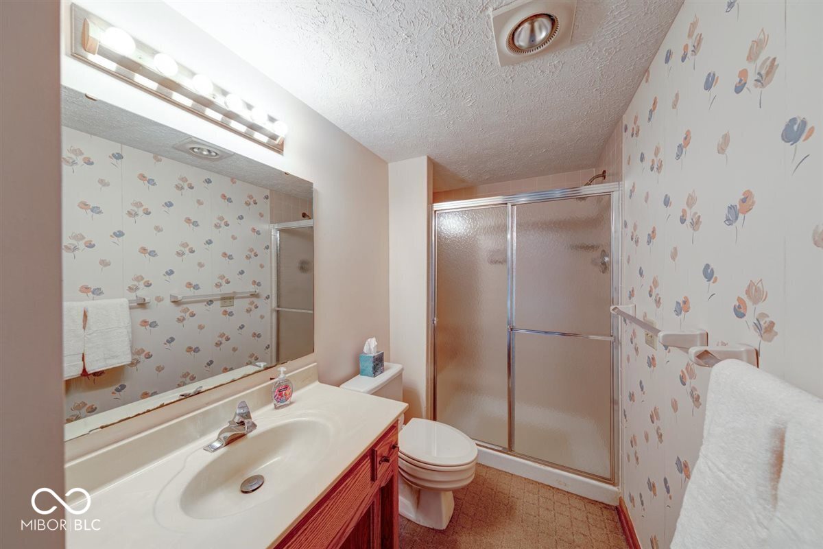 109 Edgewater Drive