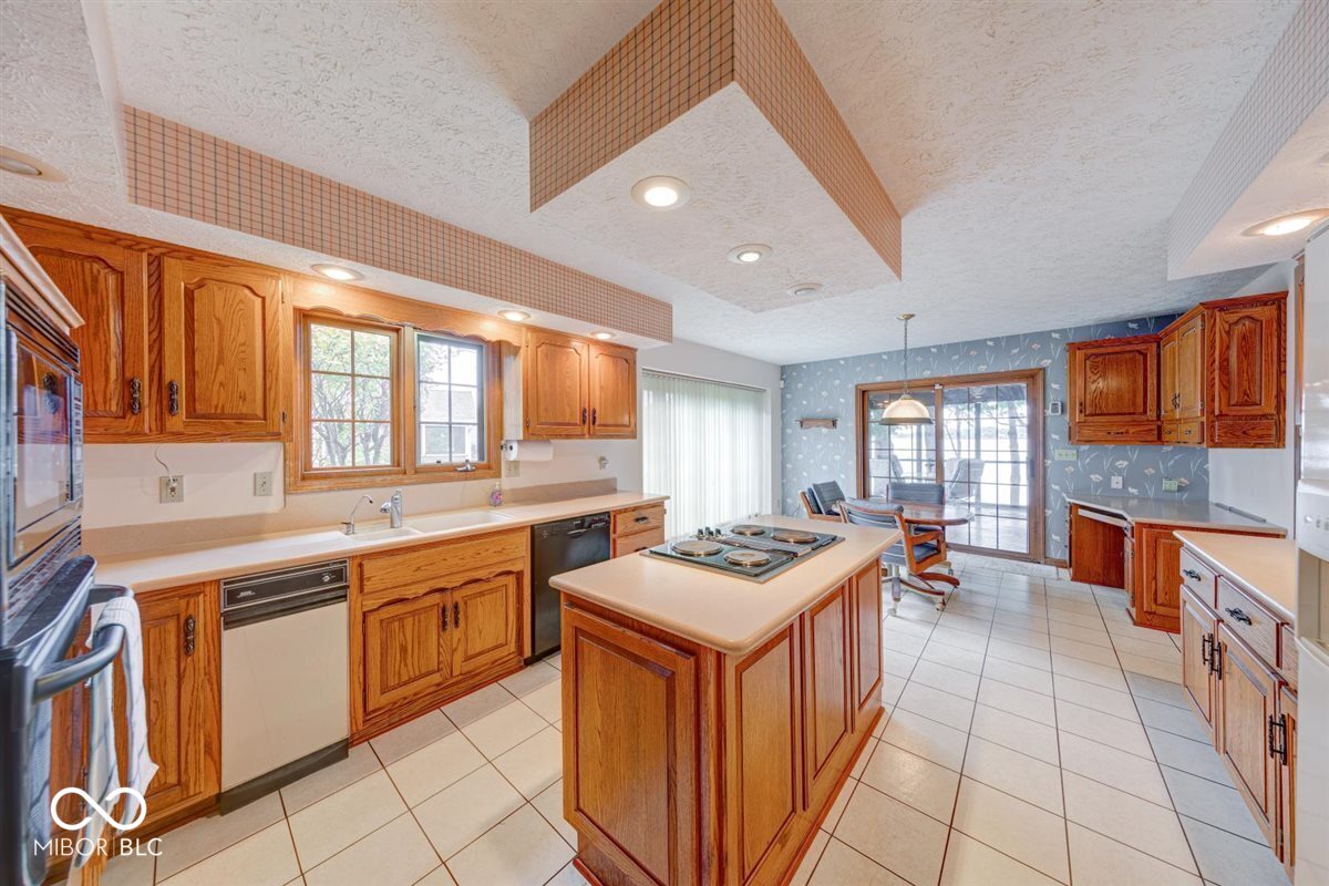 109 Edgewater Drive