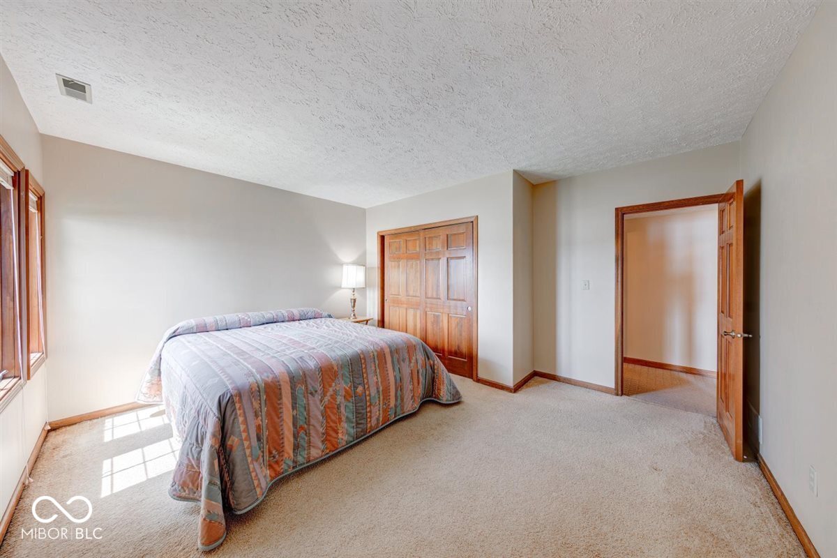 109 Edgewater Drive