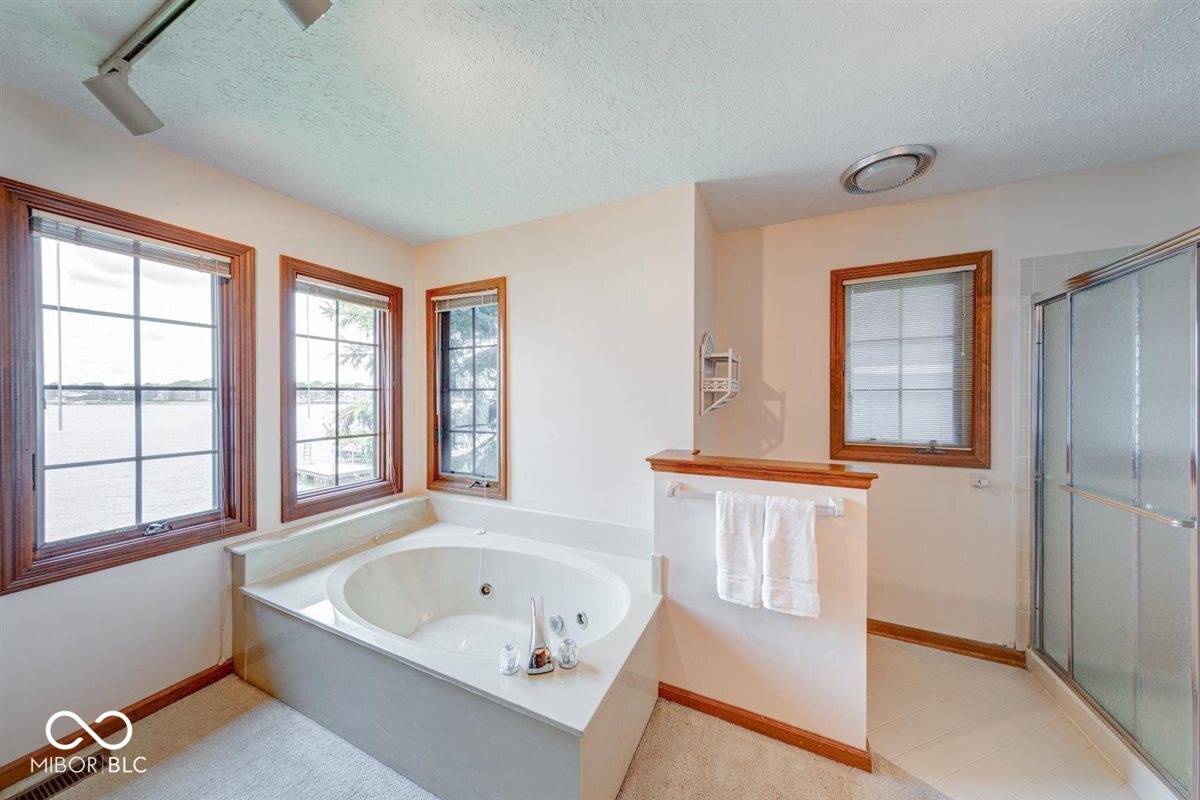 109 Edgewater Drive