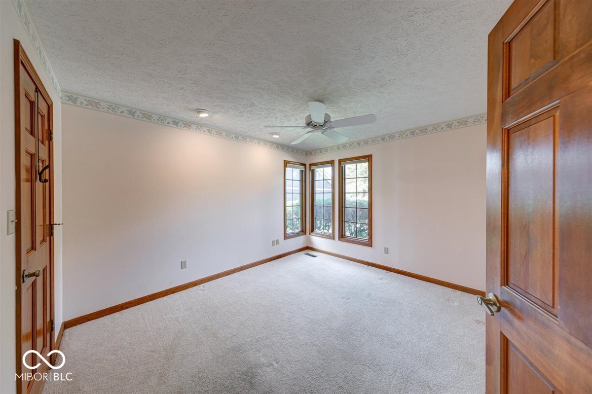 109 Edgewater Drive