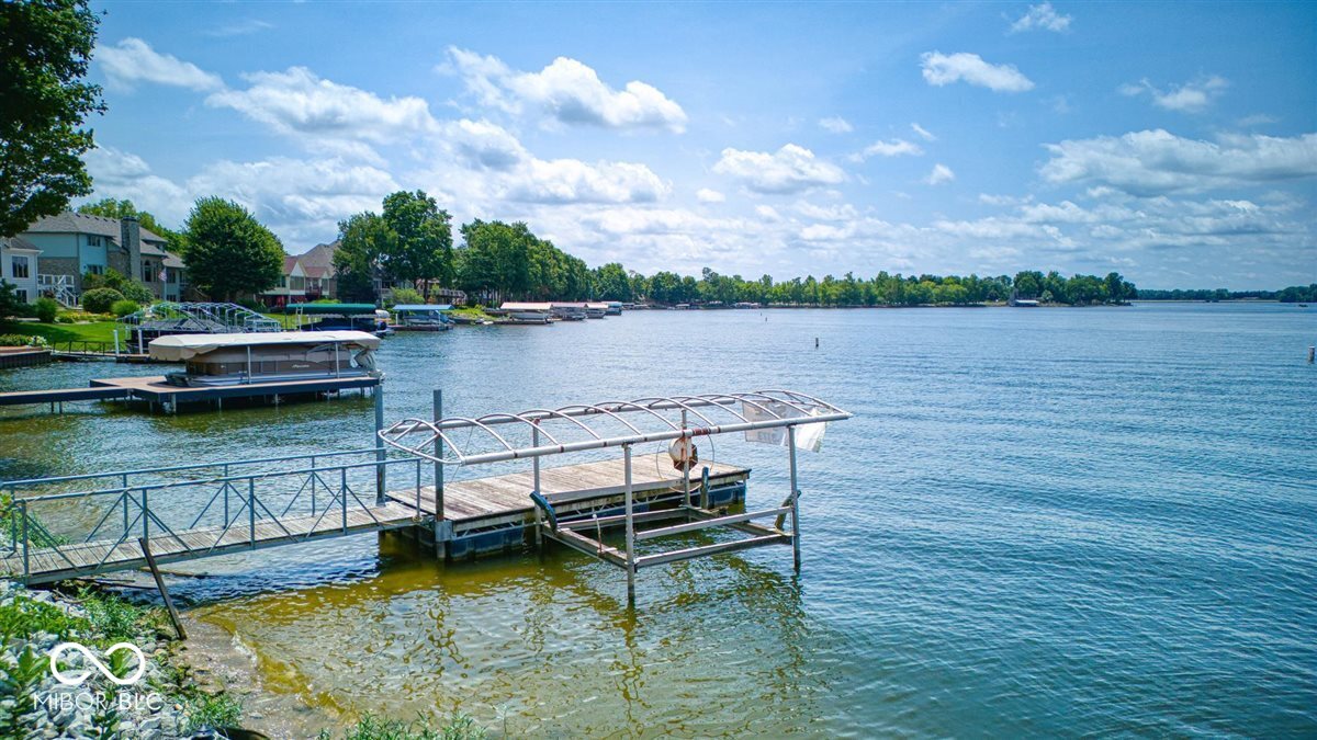 109 Edgewater Drive