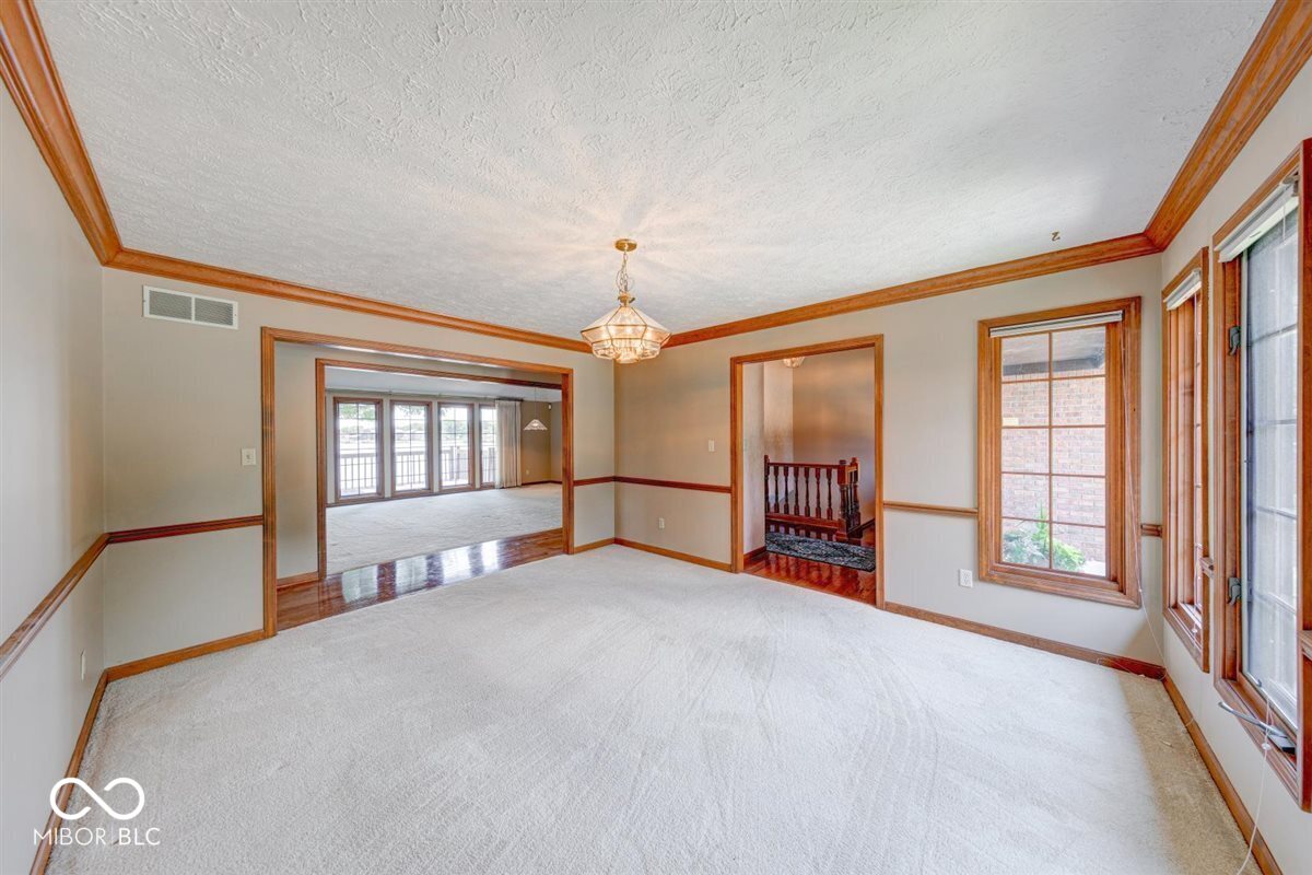 109 Edgewater Drive
