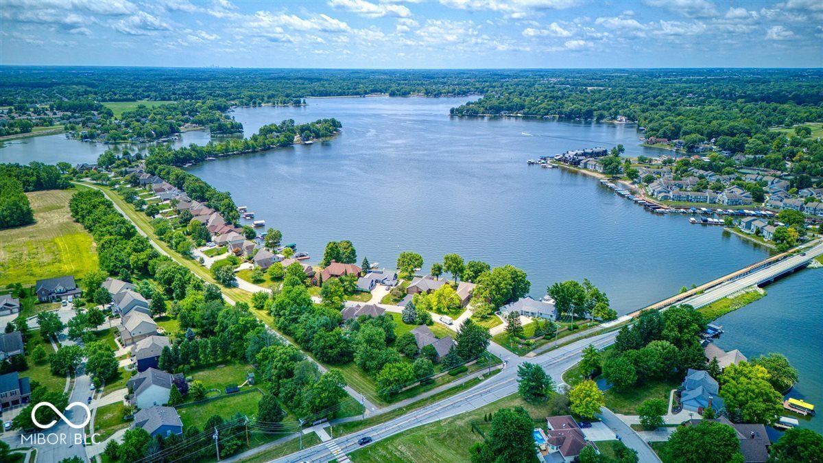 109 Edgewater Drive