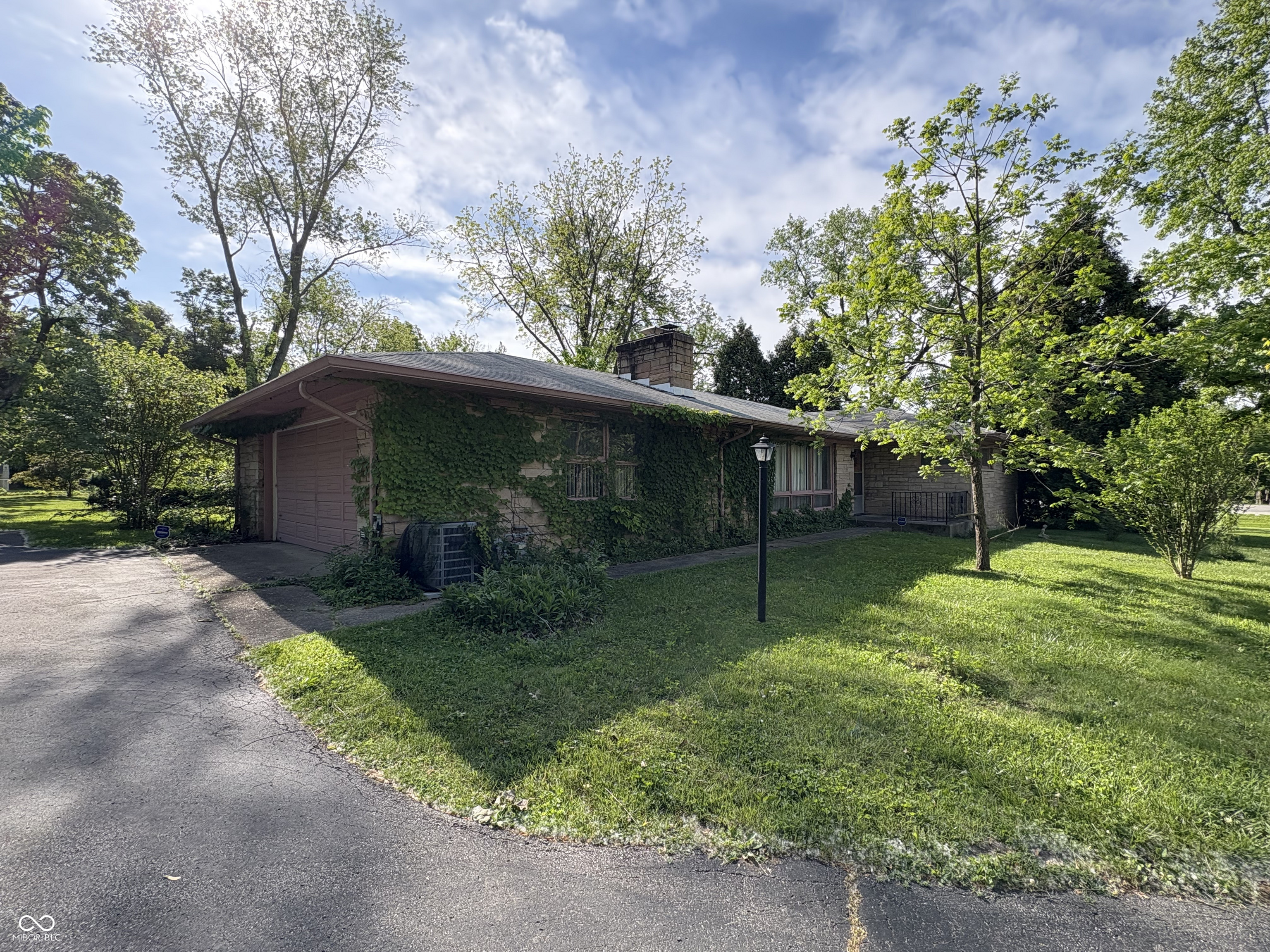 4609 Andover Road