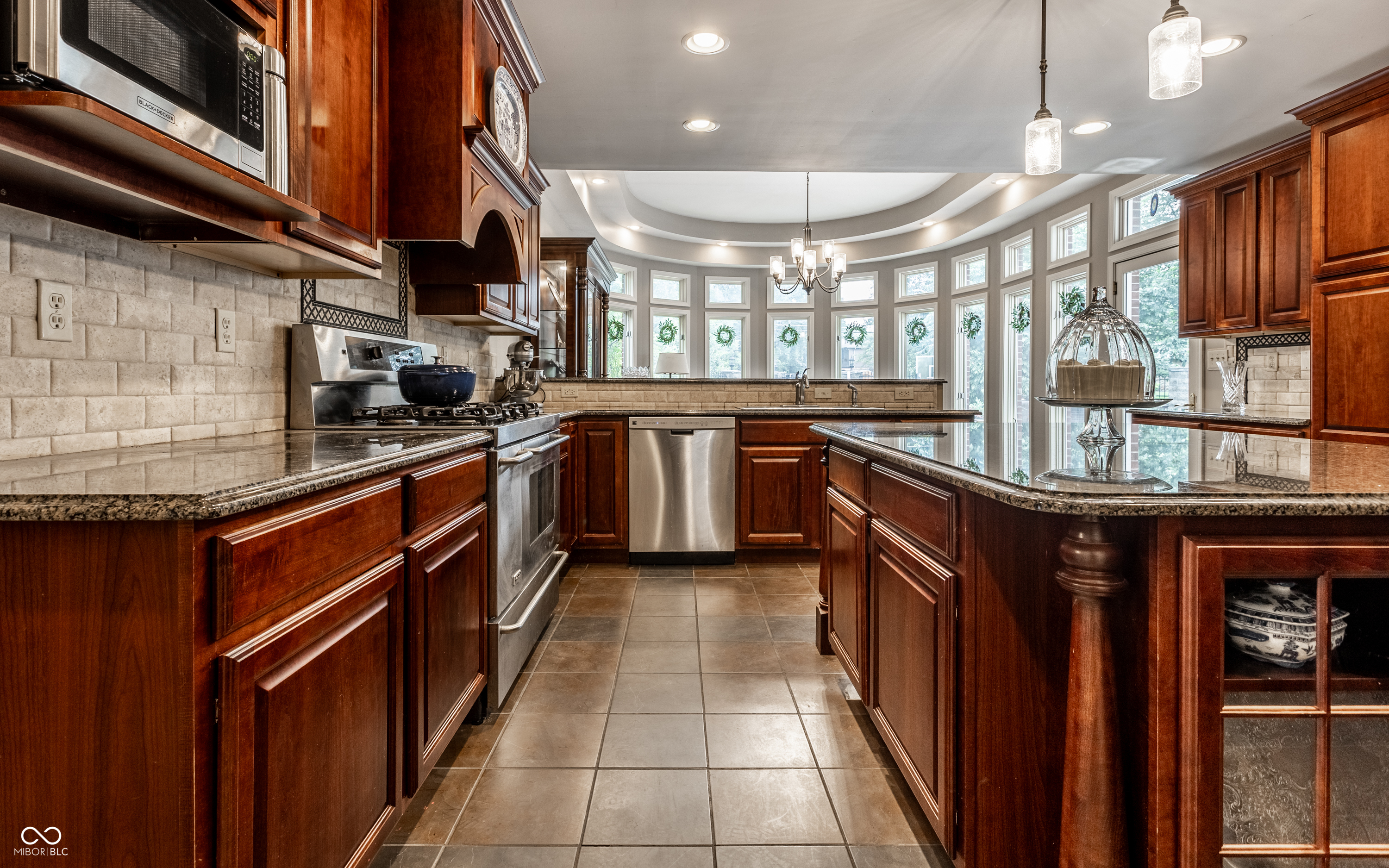 7743 Camelback Drive