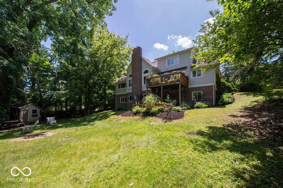 12040 Kingfisher Circle