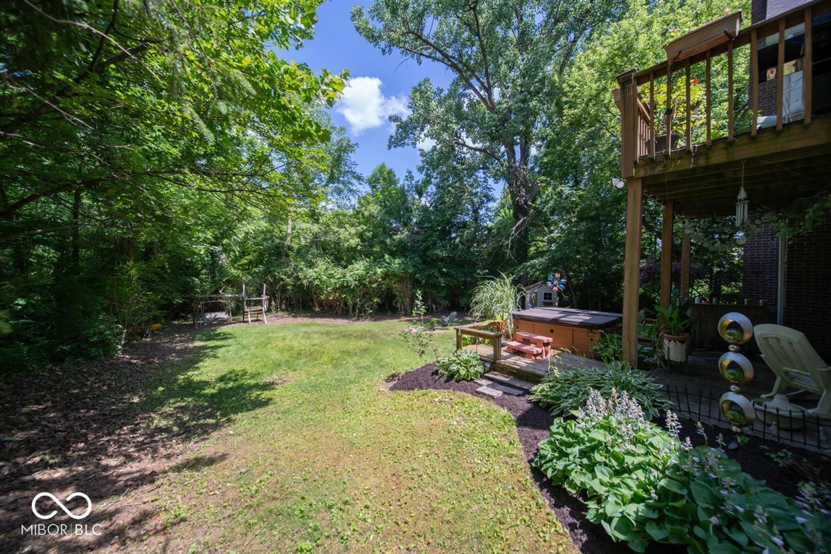 12040 Kingfisher Circle