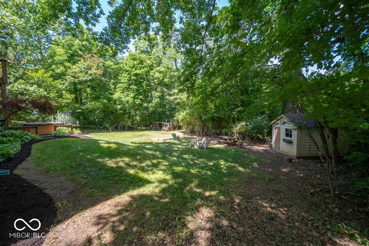 12040 Kingfisher Circle