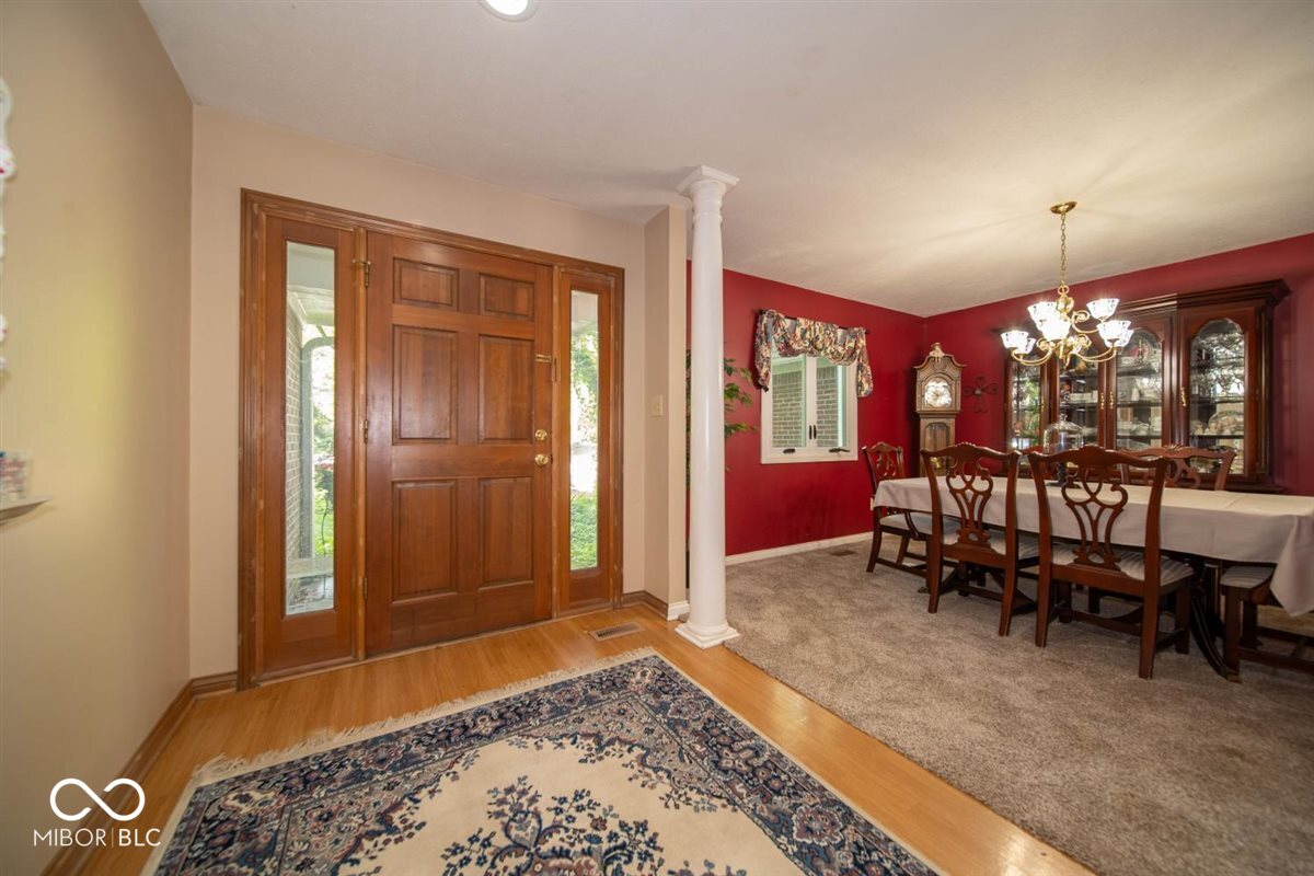 12040 Kingfisher Circle