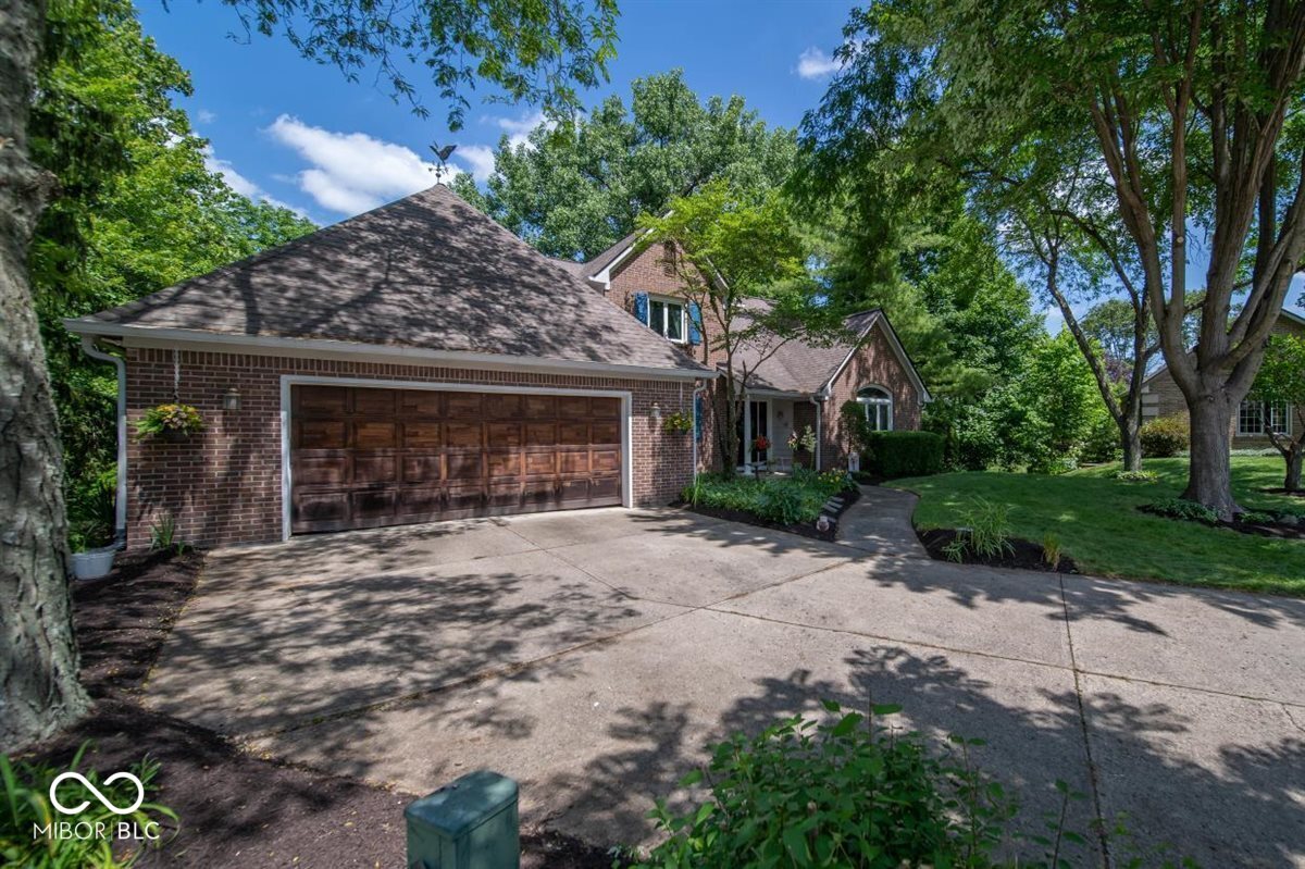 12040 Kingfisher Circle