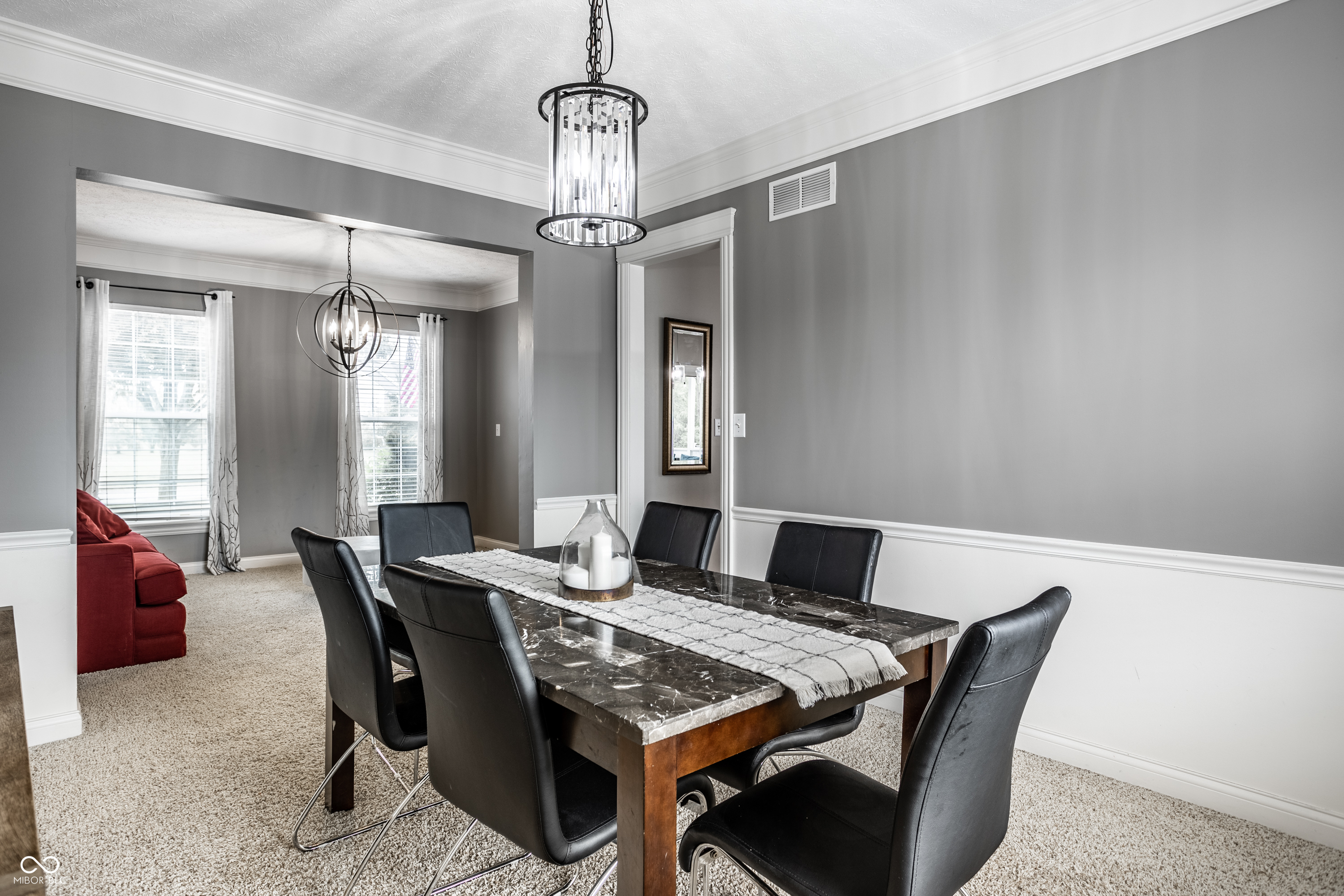 6771 Woodcliff Circle