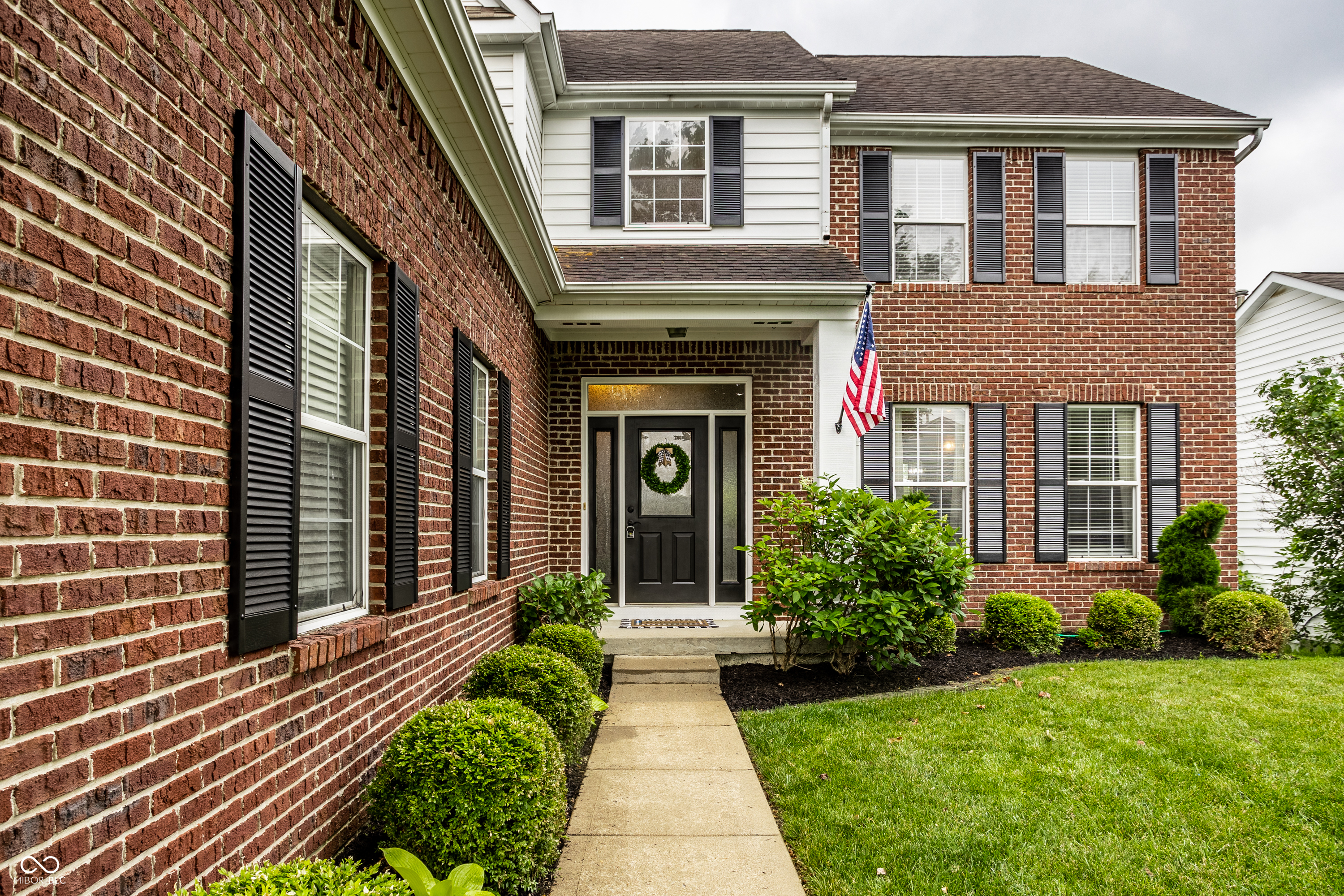 6771 Woodcliff Circle
