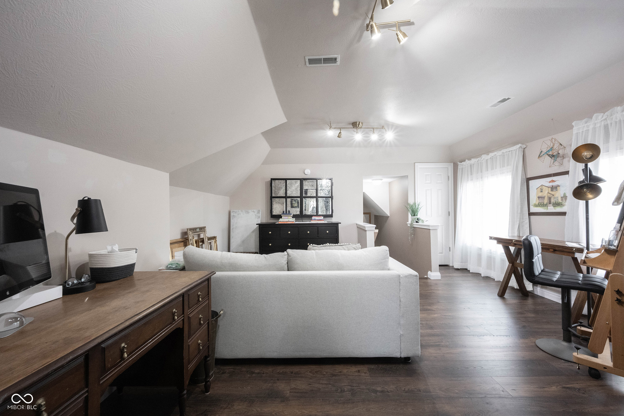10707 Burning Ridge Lane