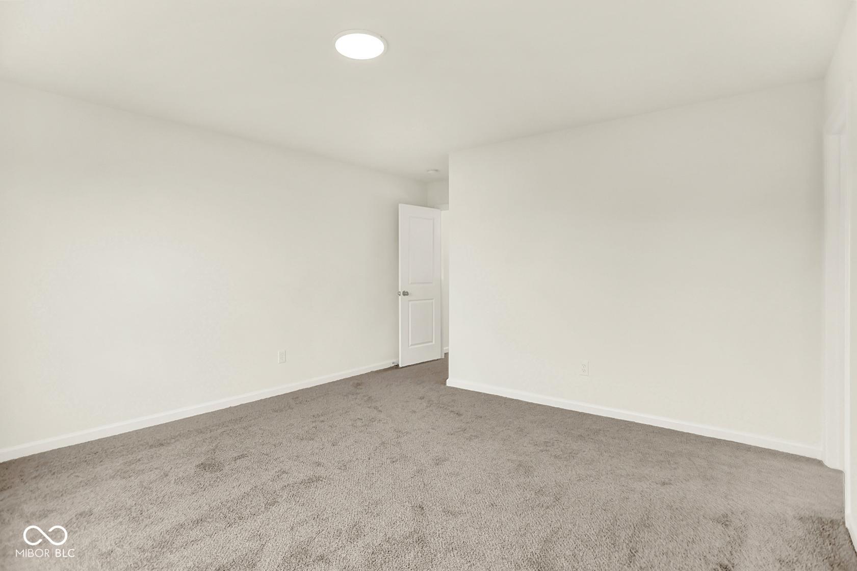 8568 Goldfinch Road