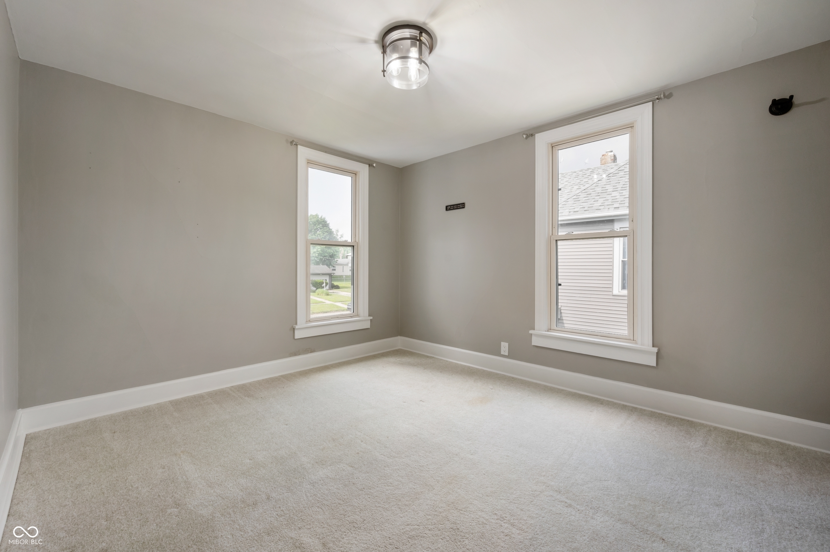 2116 Spear Street