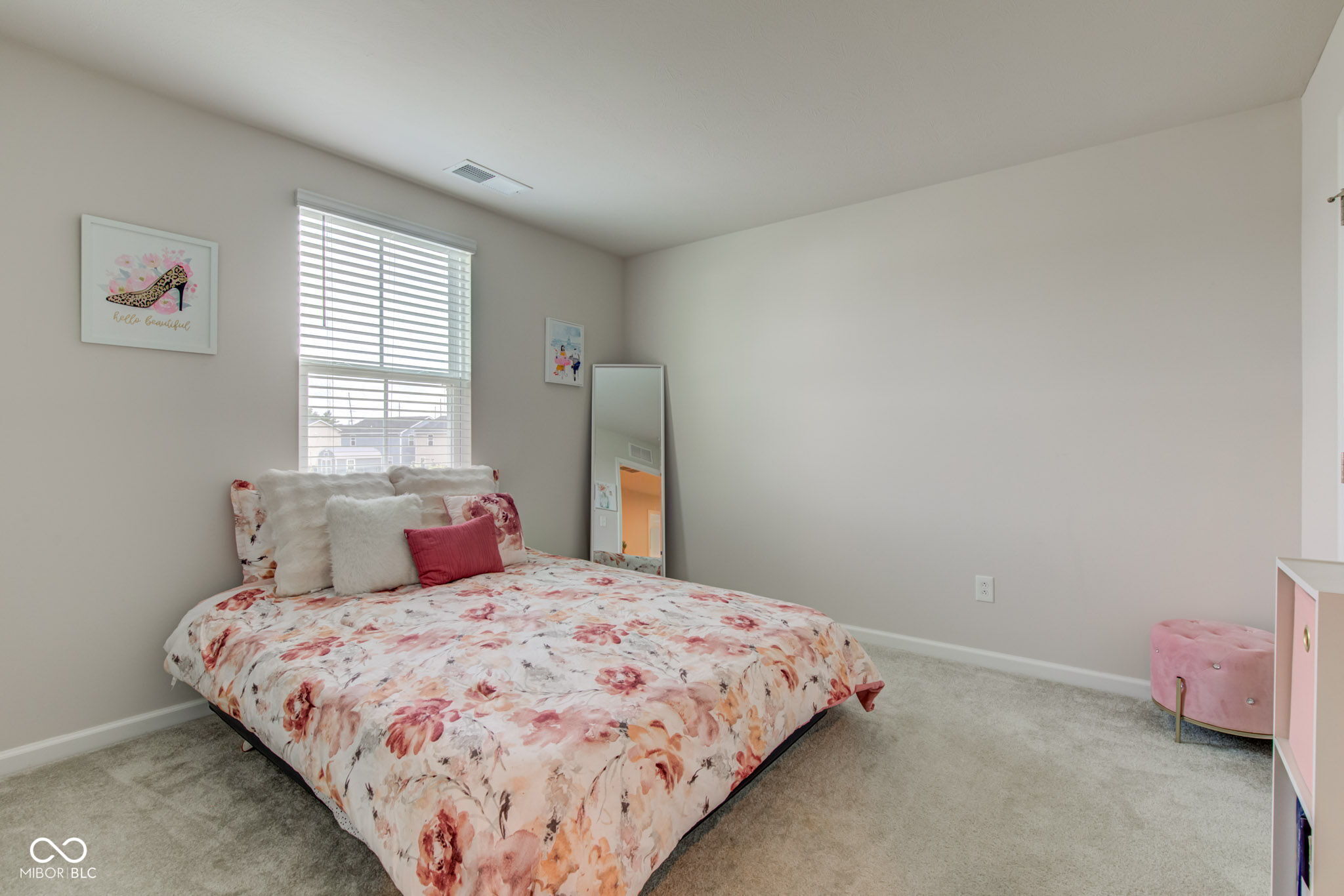 853 Woodbridge Way