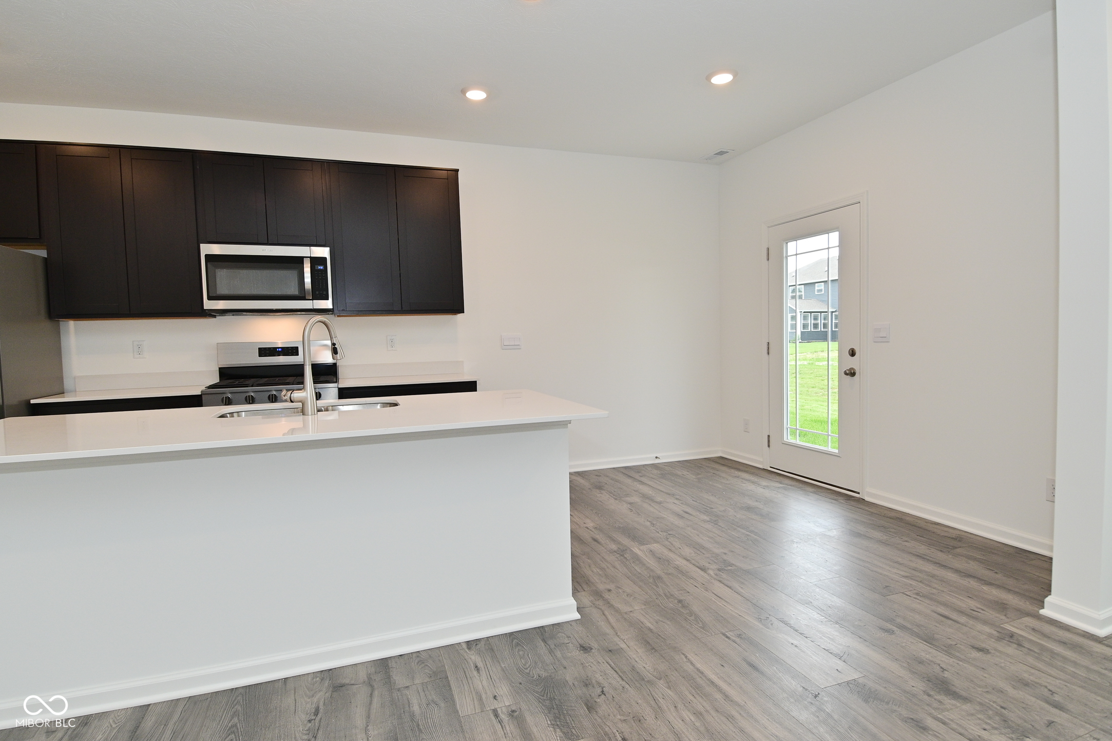 6296 Wasco Drive