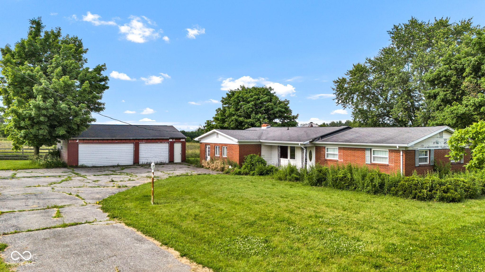 4535 N US Hwy 52