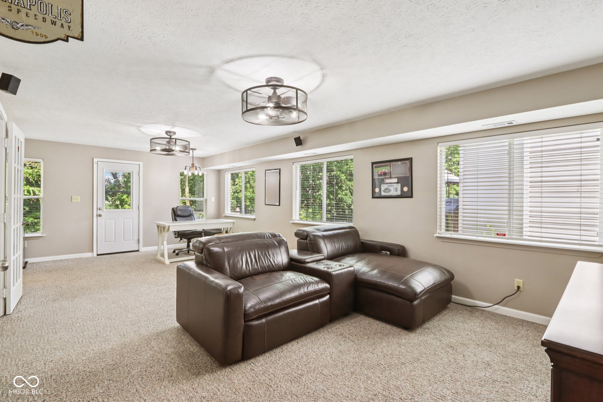 829 Pioneer Woods Drive