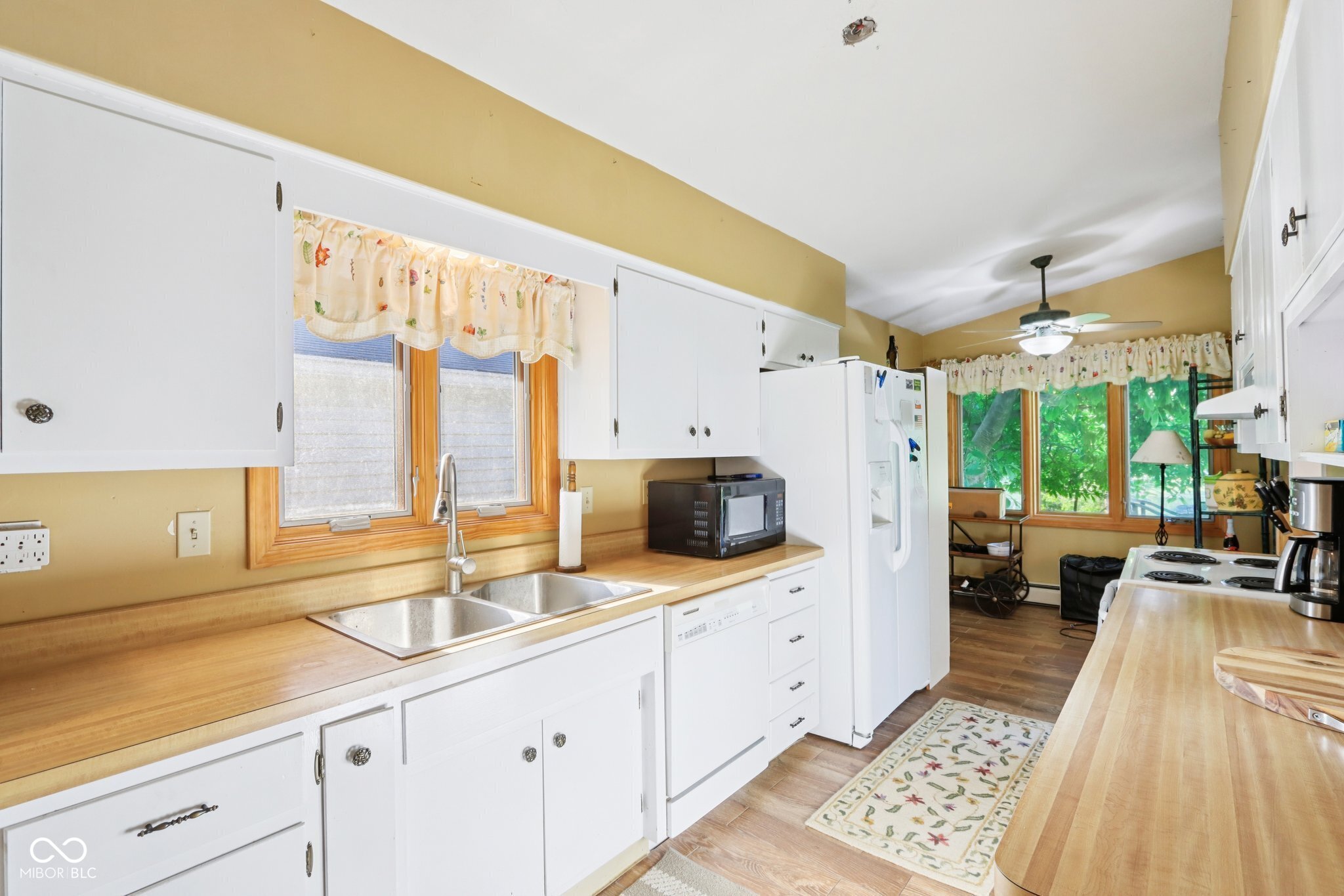 3265 Tulip Drive