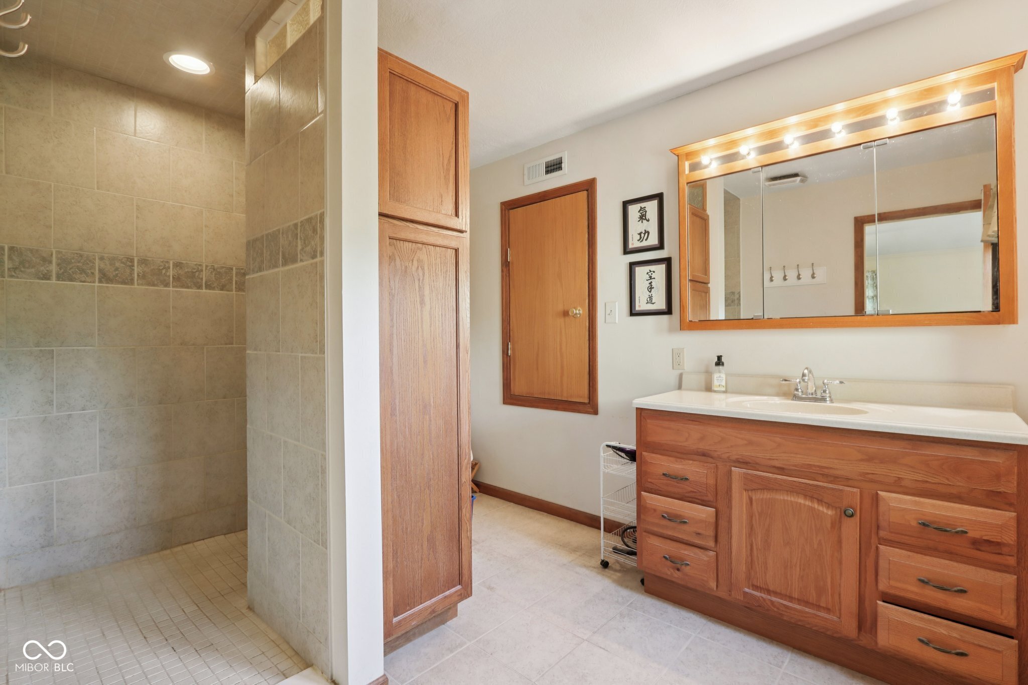 3265 Tulip Drive