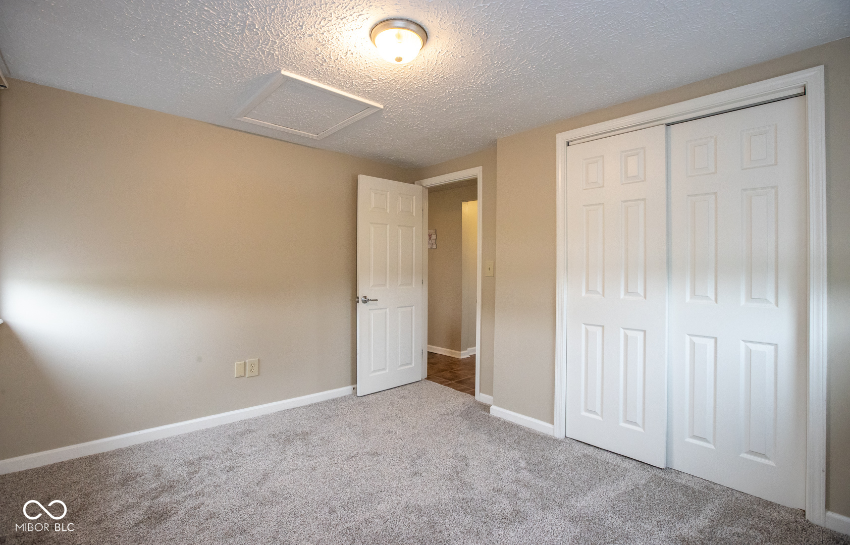 3542 W Us Highway 40