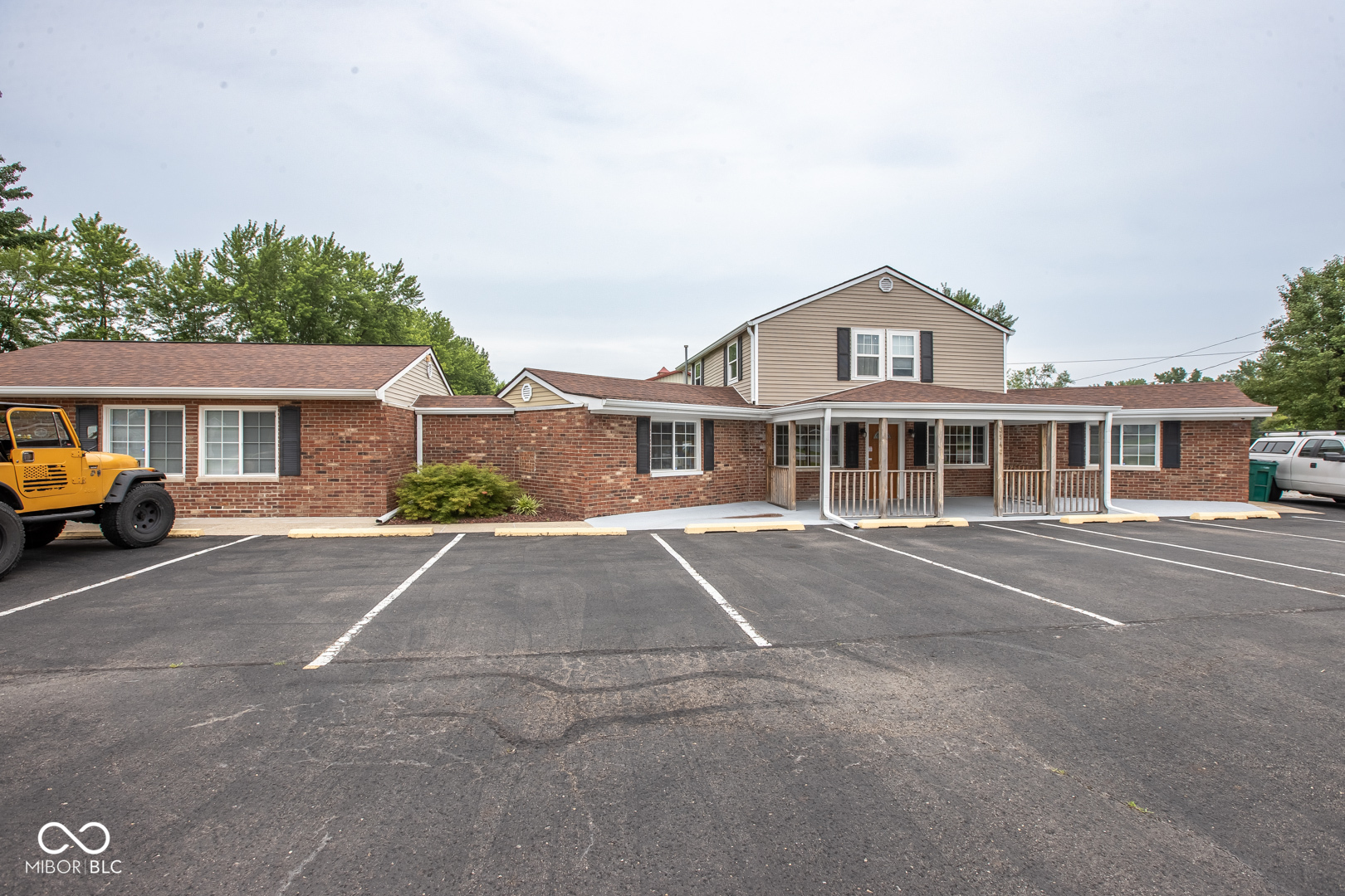 3542 W Us Highway 40