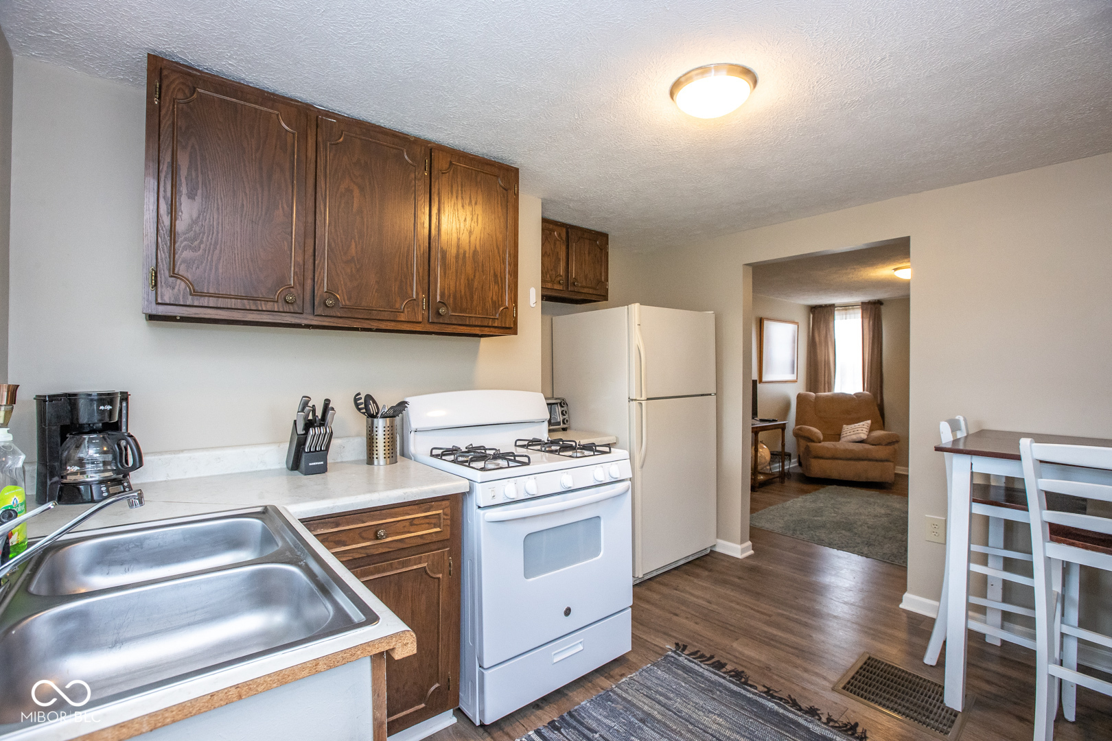 3542 W Us Highway 40