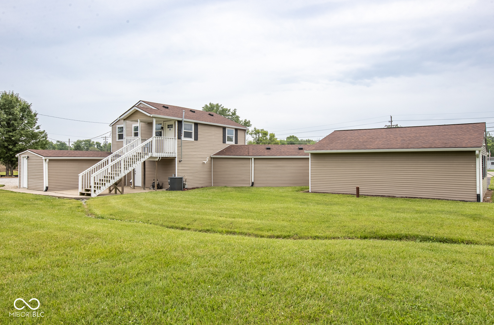 3542 W Us Highway 40