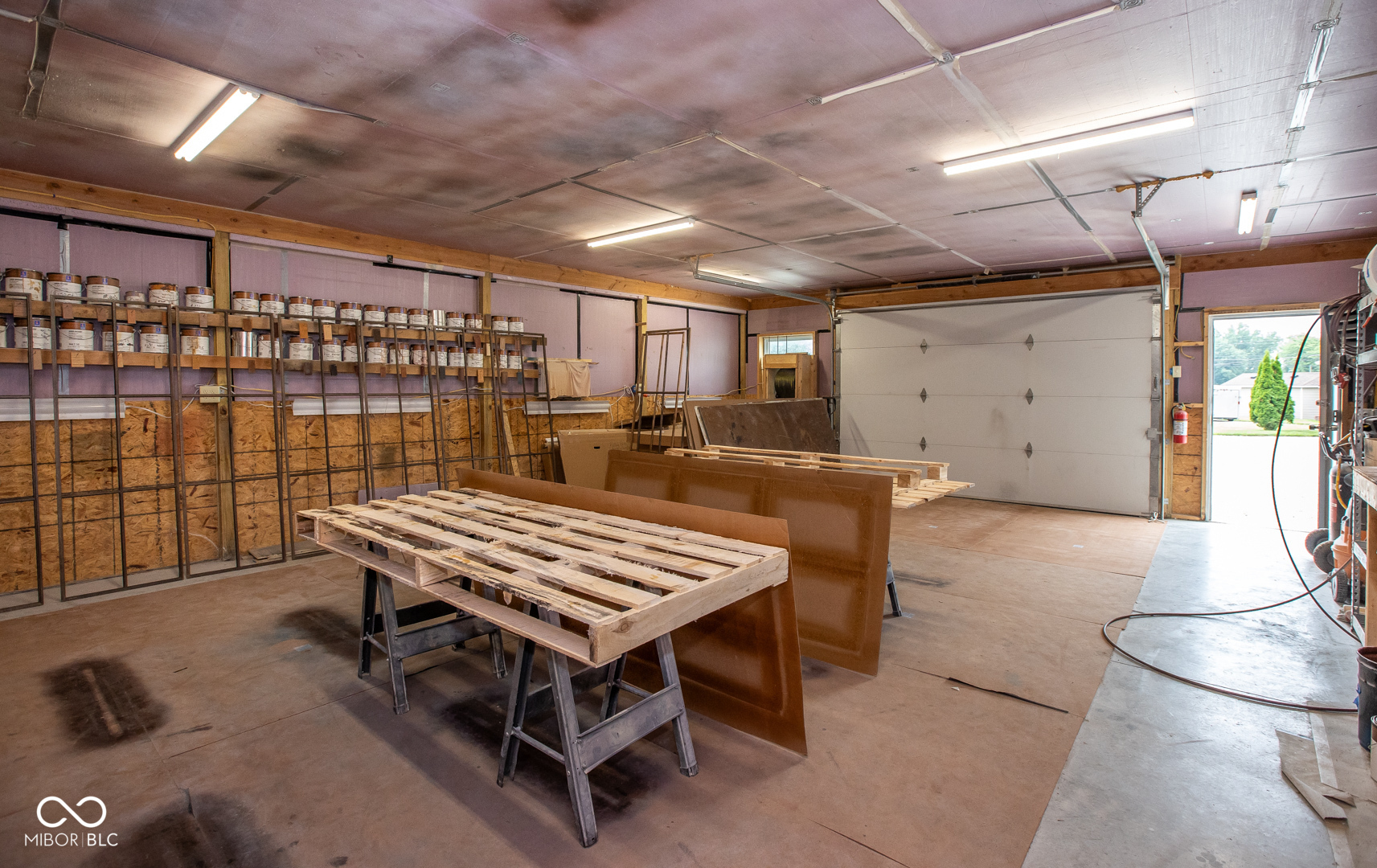 3542 W Us Highway 40