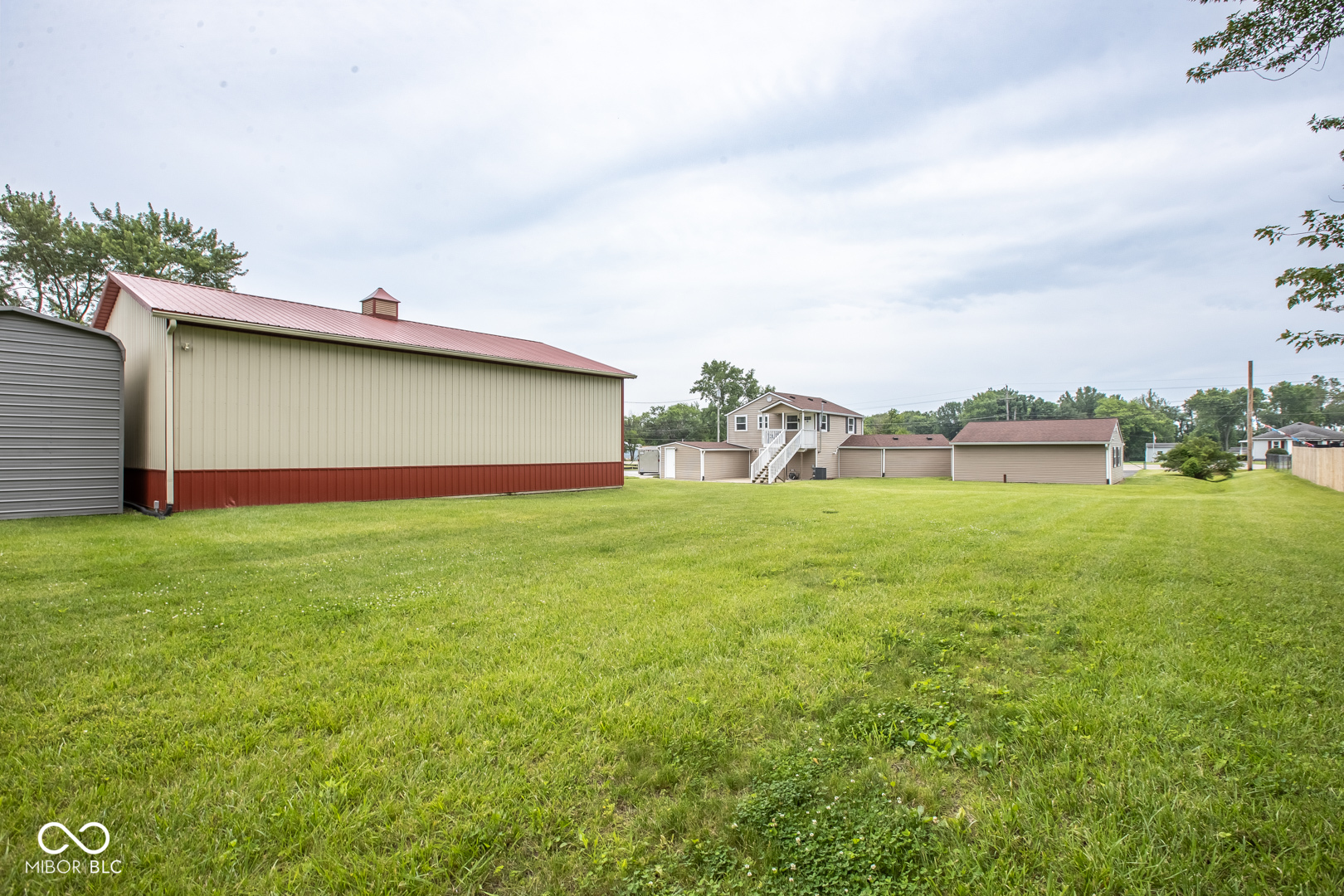 3542 W Us Highway 40