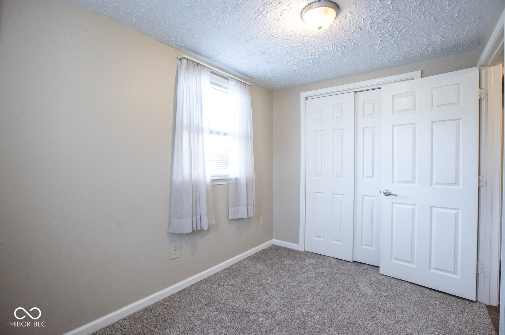 3542 W Us Highway 40