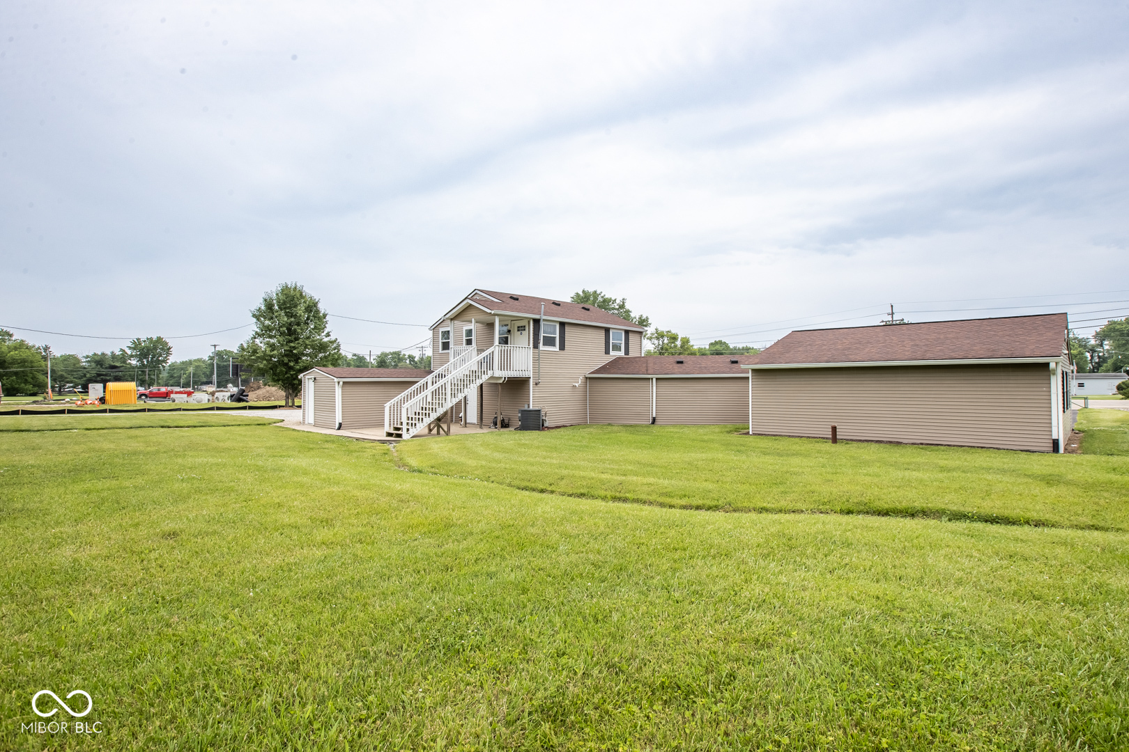 3542 W Us Highway 40