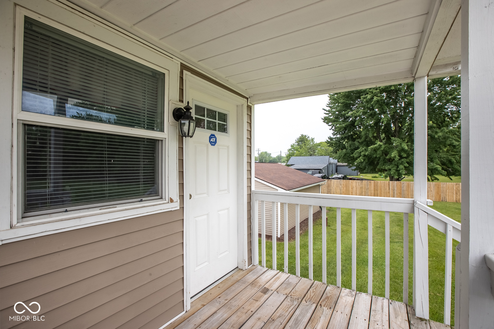 3542 W Us Highway 40