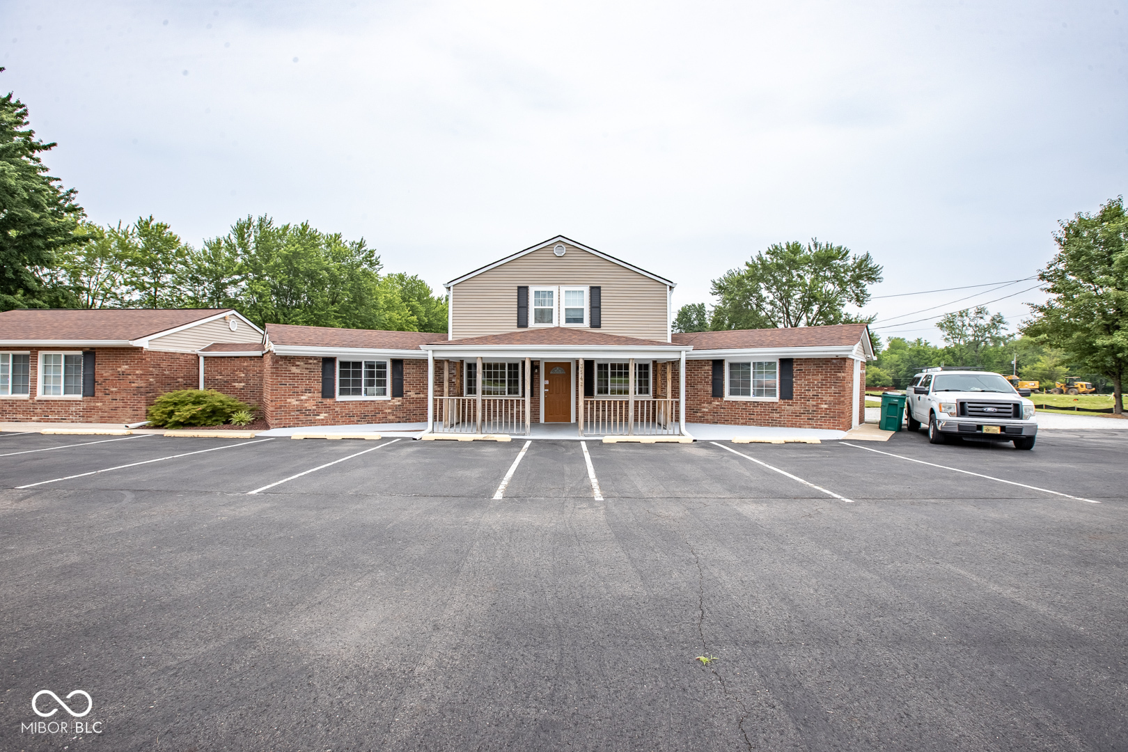 3542 W Us Highway 40