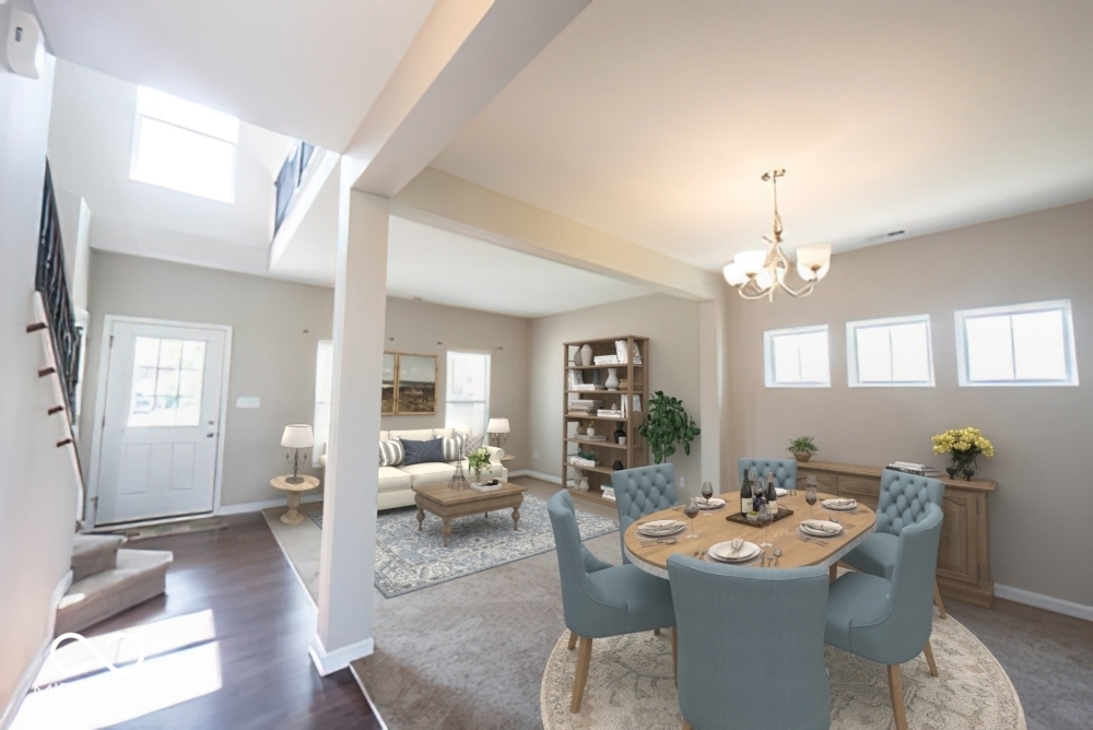 6218 N Woodside Court