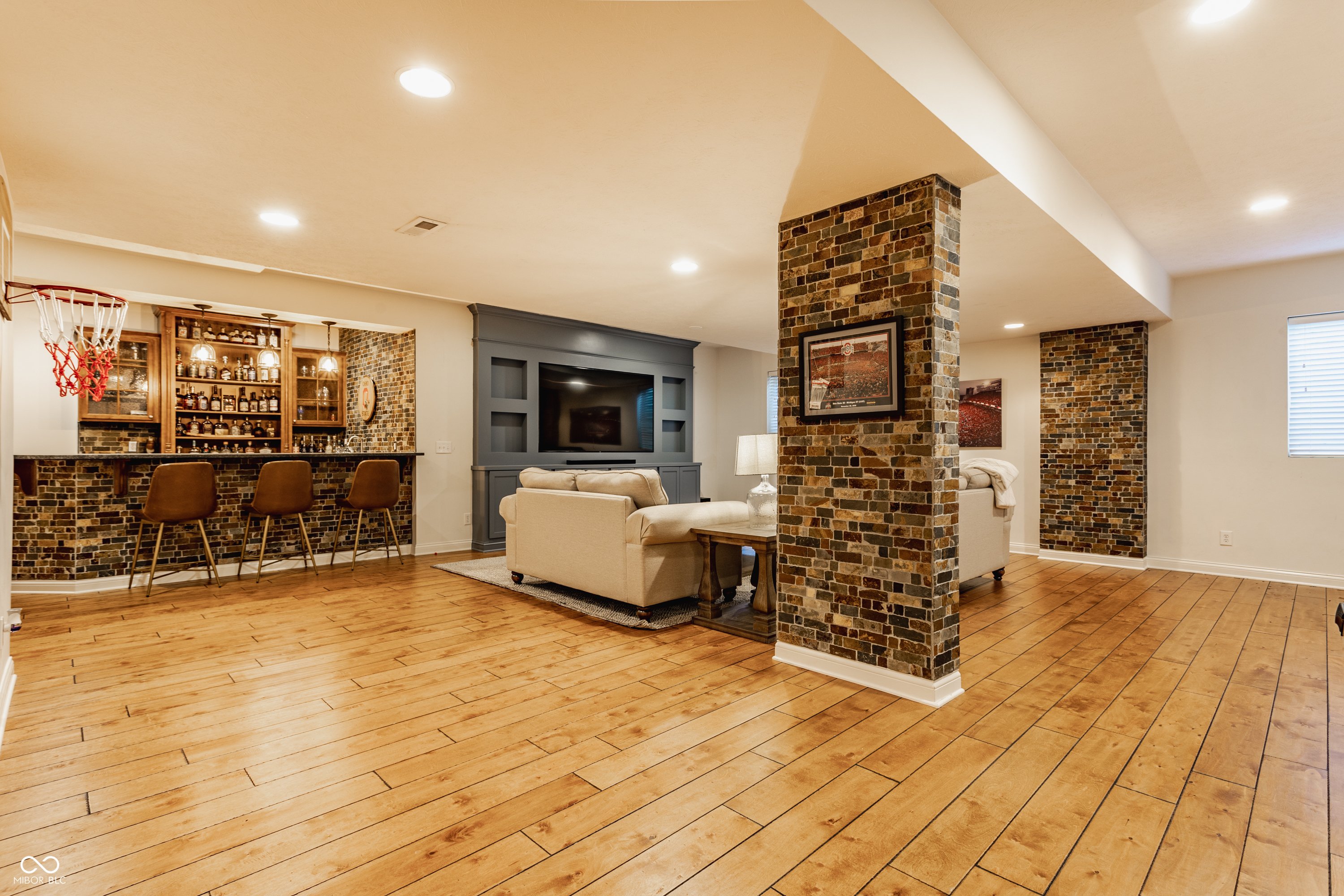 9237 Rocky Cay Court