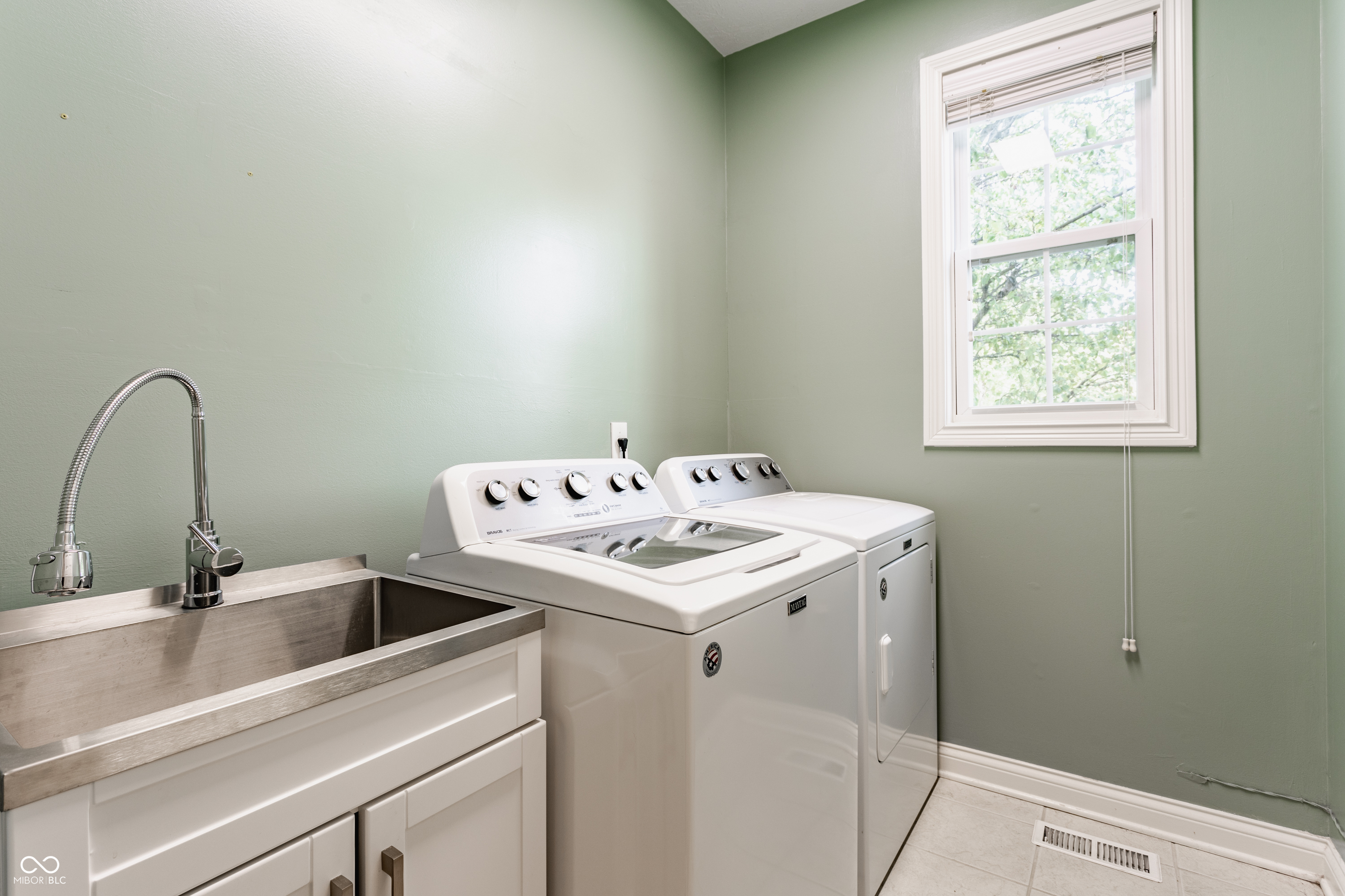 9237 Rocky Cay Court