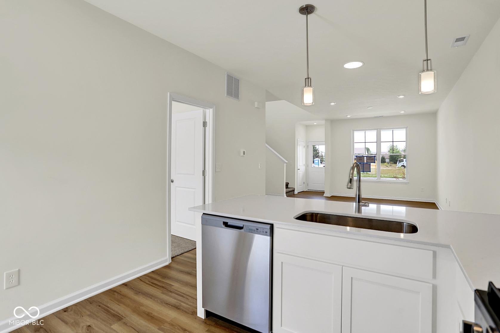 3933 Wren Drive