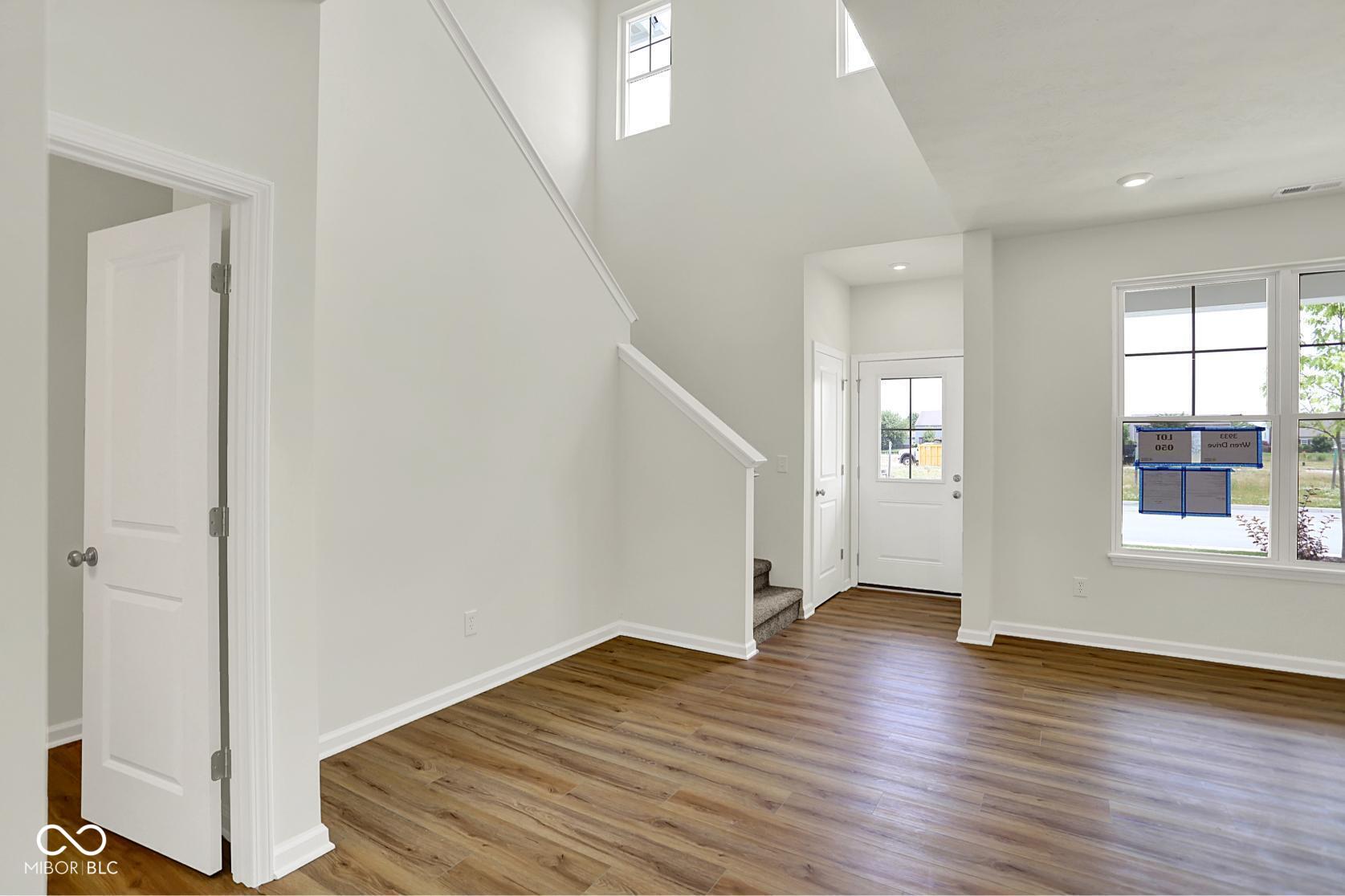 3933 Wren Drive